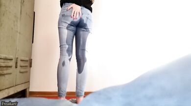 Mein erstes kleines Piss Video für euch :)