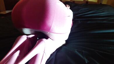 Laura XXX model sexy video with 8 inches pink plaform heels and white pantyhose