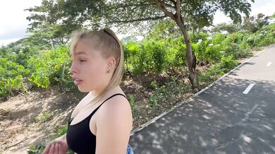 A Big Big Ass Planted in the Park, They Fuck My Pussy KIRA BLONDE