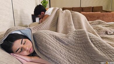 I FUCK MY GIRLFRIEND'S STEPMOM, SHE CATCH US AND ALSO JOINS US FOR A HOT ANAL THREESOME