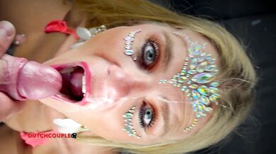 Dutch hot milf dildo machine fuck - Sucking big dutch cock with facial