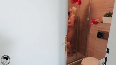 Roommate Role Play with Pink Czech Pussy Blonde Lovita