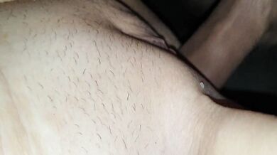 Big dick goes deep inside pussy. Asked to cum inside so she could get pregnant.