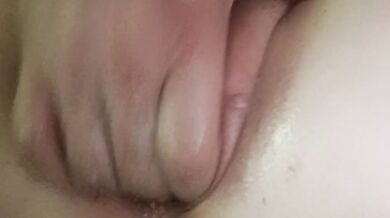 Skinny slut wife's juicy pussy