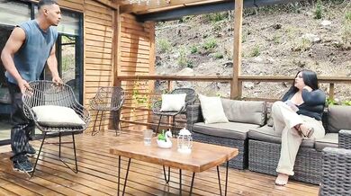 I serve a client and give her a deep massage on her tits and vagina