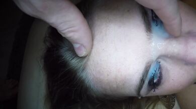 Dutch girl gets an eye facial cum in both eyes
