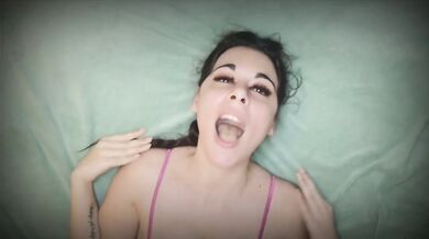 Titty play