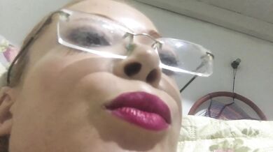 POV Smoking Fetish ReadHead