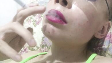 POV Smoking Fetish ReadHead