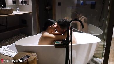 My gf and I shared a romantic bath that quickly turned into passionate sex