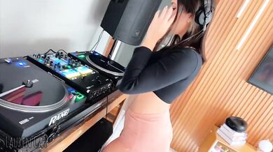 Dj Lauren fucking and taking cum in mouth
