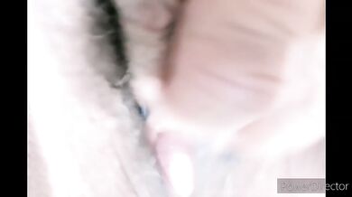 Mature Woman, my morning masturbation before getting out of bed in the morning