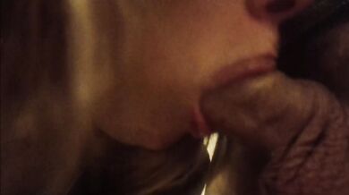 cum flooding in mouth after divine blowjob