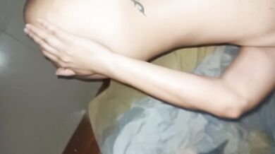 Anal creampie left her ass open and full of cum