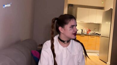 Stepsister ønskede at smage Stepbrother ' s Dick