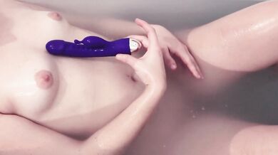 ¿Cómo usar el succionador de clitoris? - Orgasmo - Ducha con final feliz