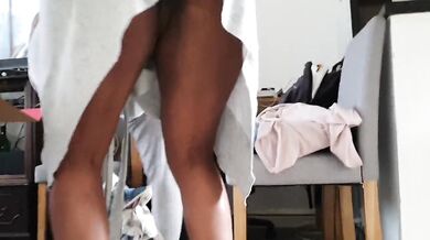 No PANTIES - THICK BOOTY and CAMELTOE POV